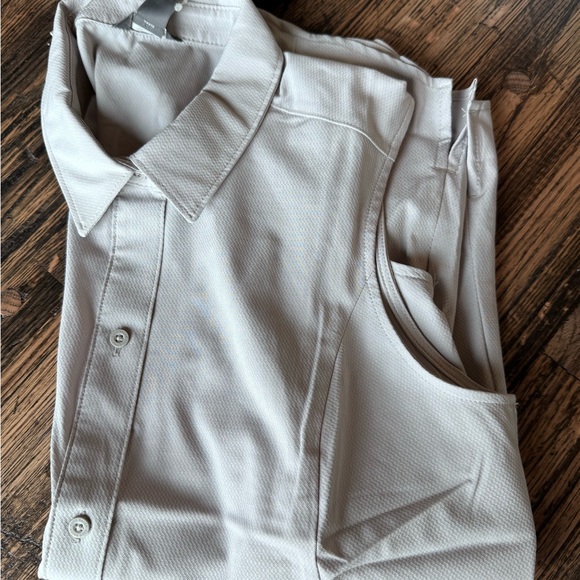 Eddie Bauer Tan Fitted Button Down Shirt - Picture 6 of 6